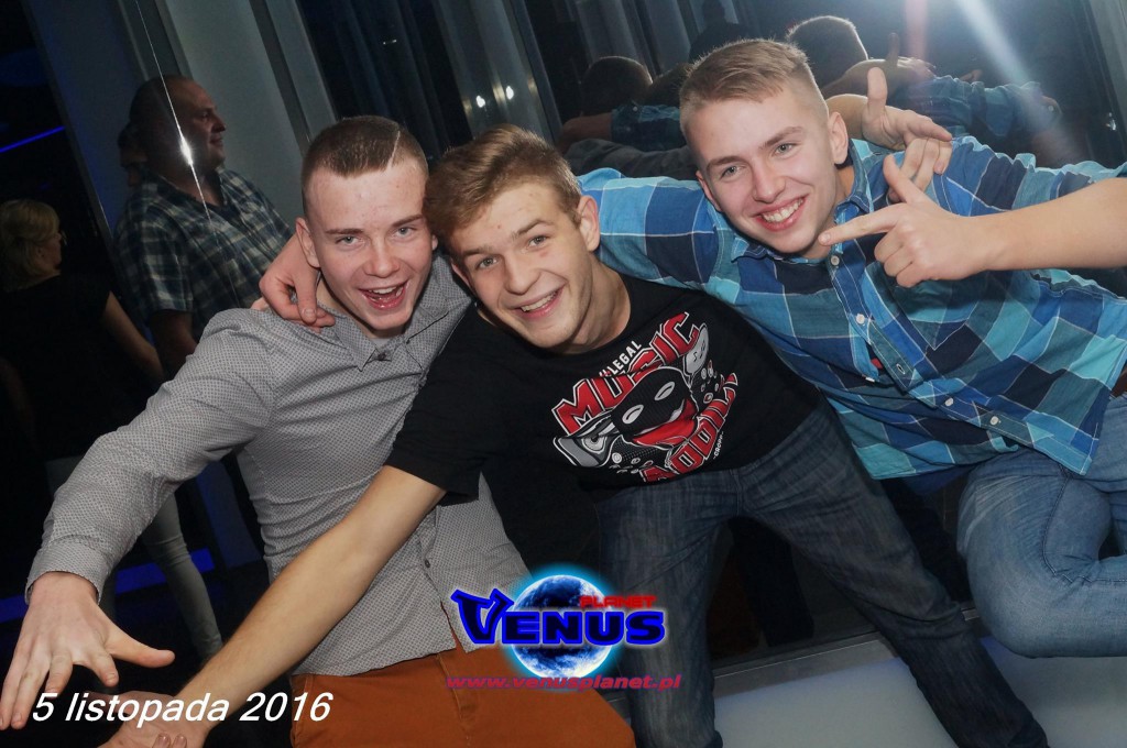 Gorąca noc w klubie Venus