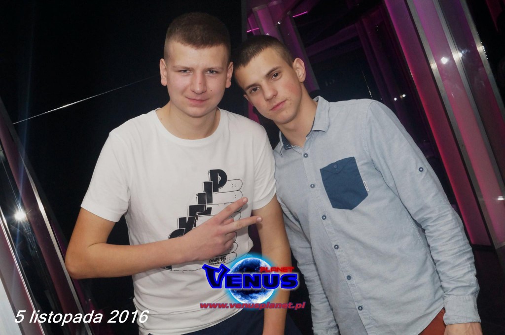 Gorąca noc w klubie Venus