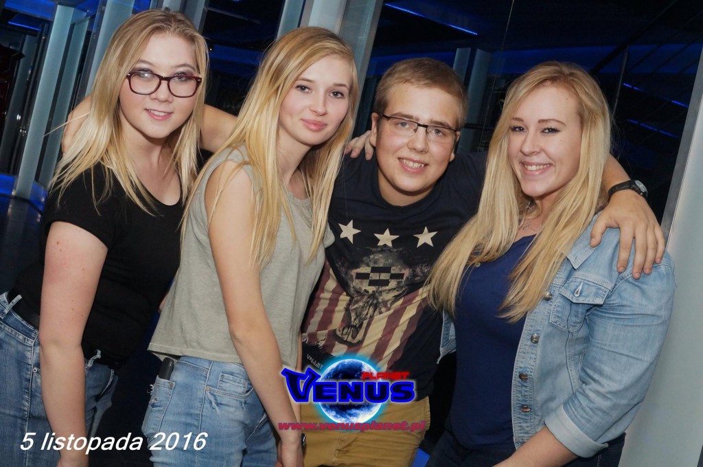 Gorąca noc w klubie Venus