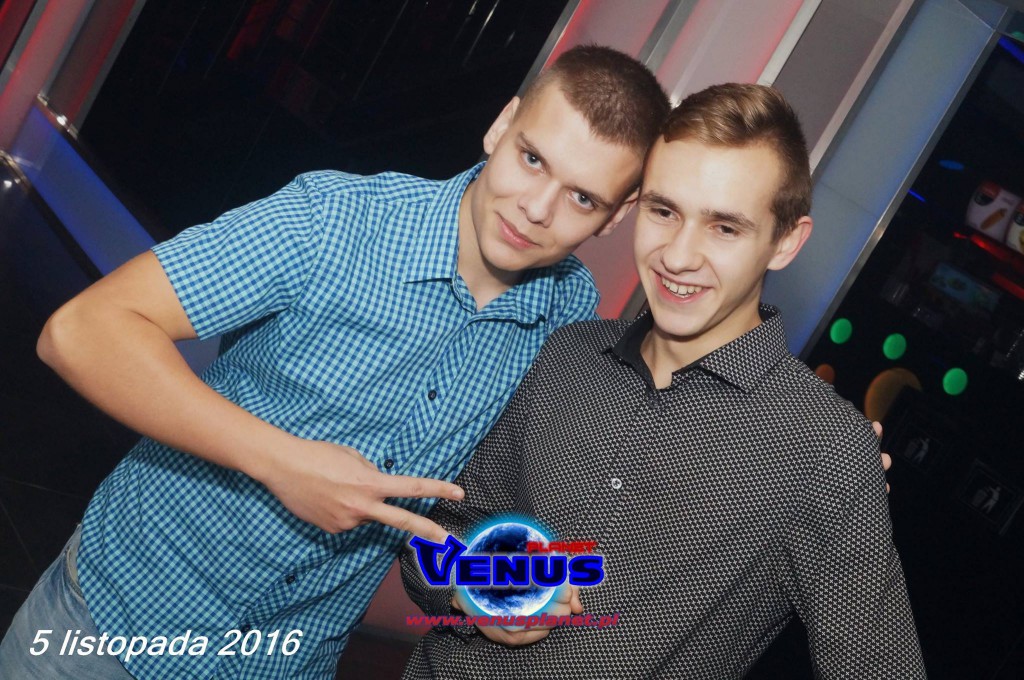 Gorąca noc w klubie Venus