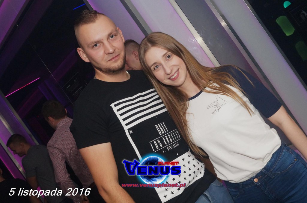 Gorąca noc w klubie Venus