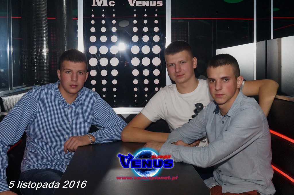 Gorąca noc w klubie Venus