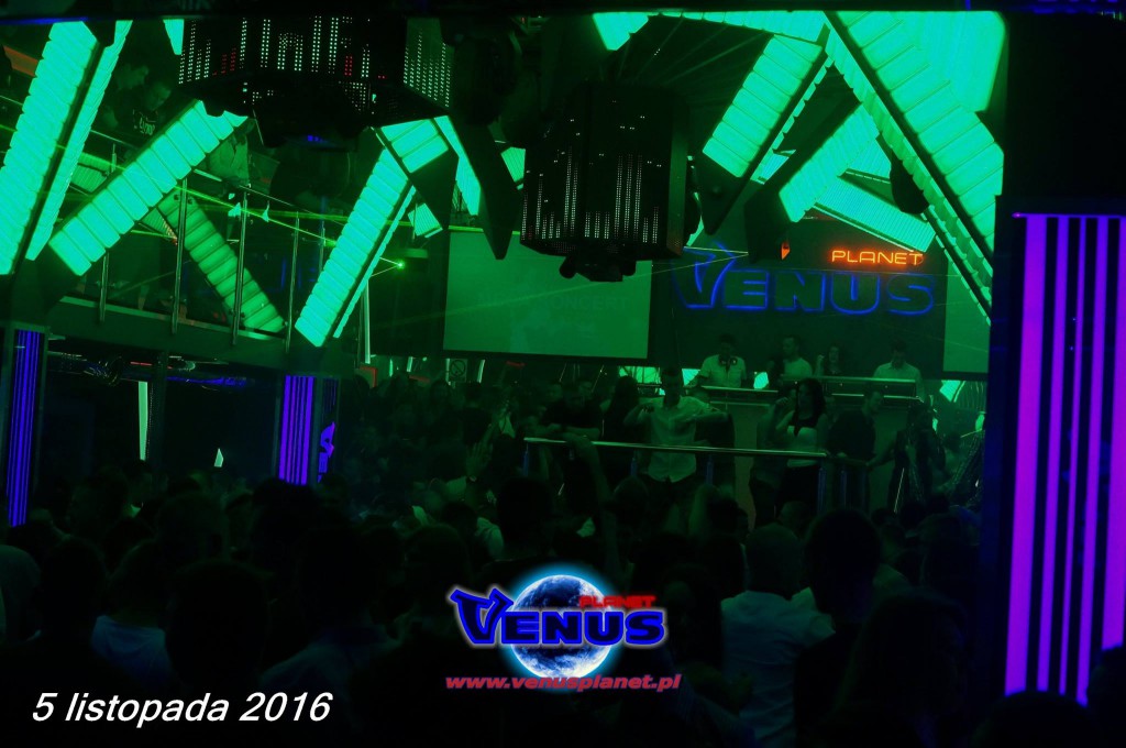 Gorąca noc w klubie Venus