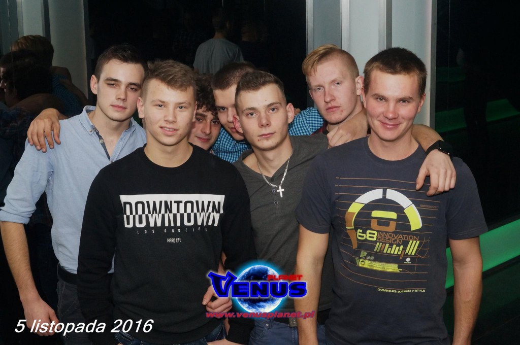 Gorąca noc w klubie Venus