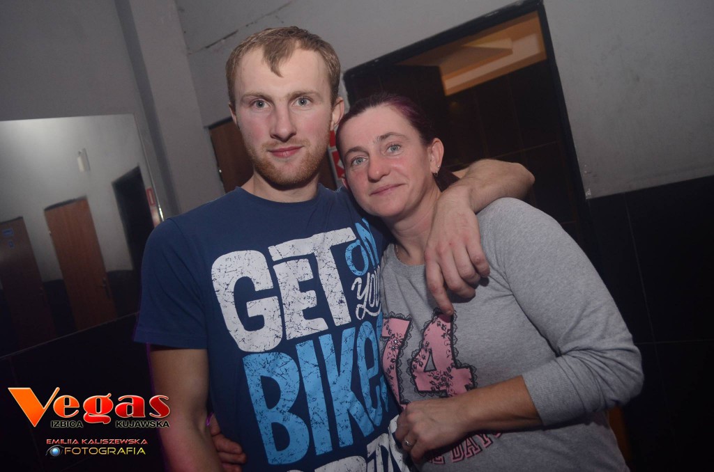 Sobotnia impreza w klubie Vegas