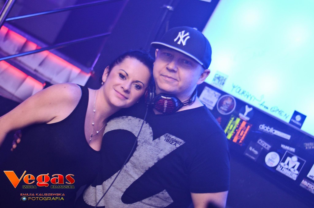 Sobotnia impreza w klubie Vegas