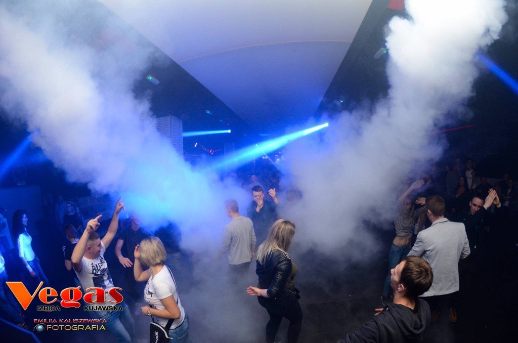 Sobotnia impreza w klubie Vegas