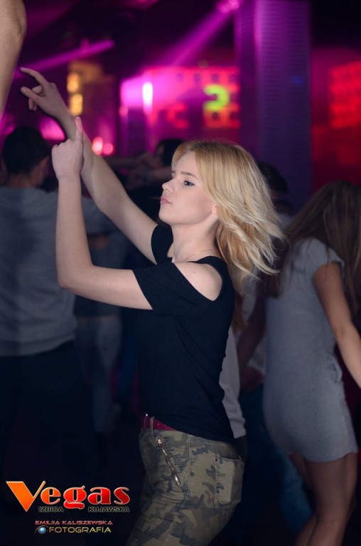 Sobotnia impreza w klubie Vegas