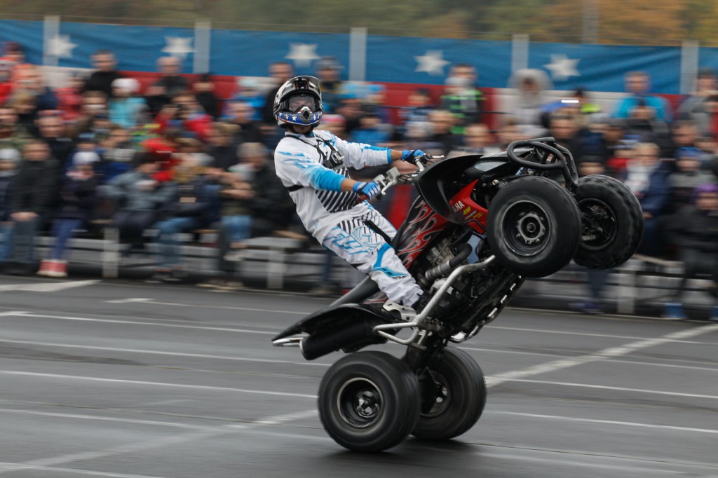 American Monster Track Motor Show