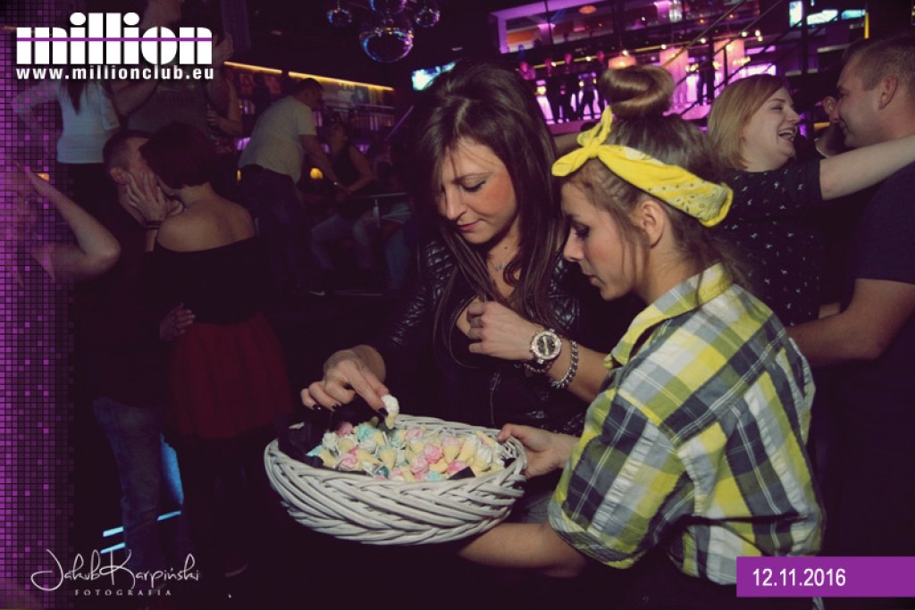 Sobotnia impreza w klubie Million