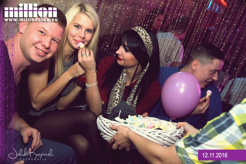 Sobotnia impreza w klubie Million