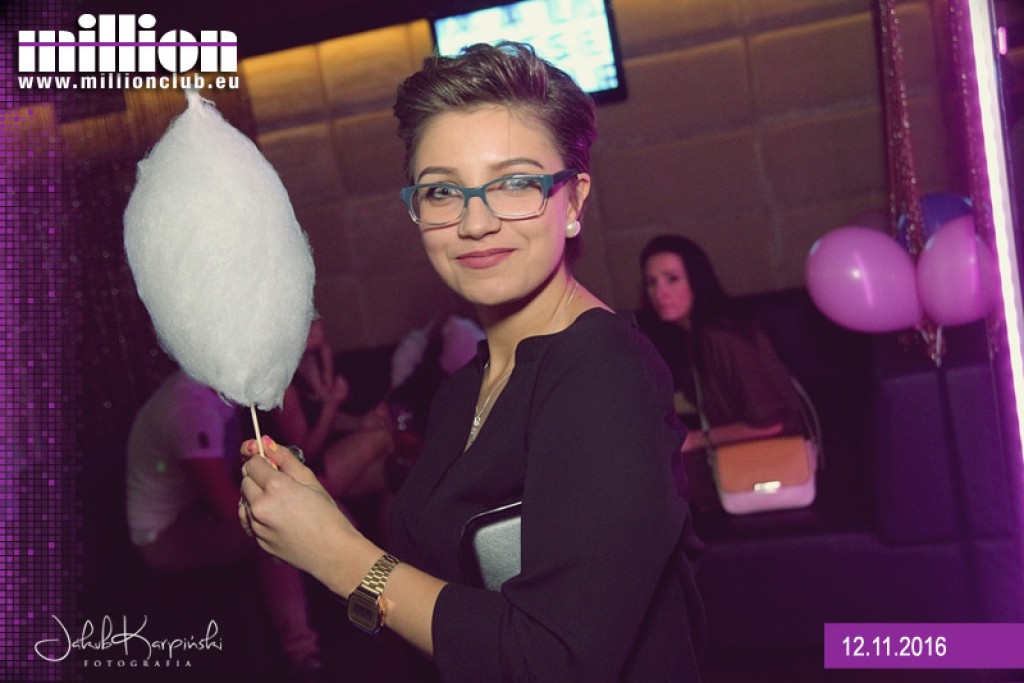 Sobotnia impreza w klubie Million