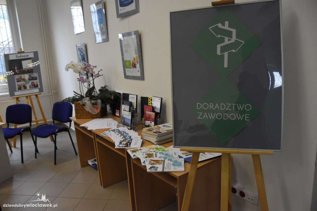 Drzwi otwarte w KPCEN