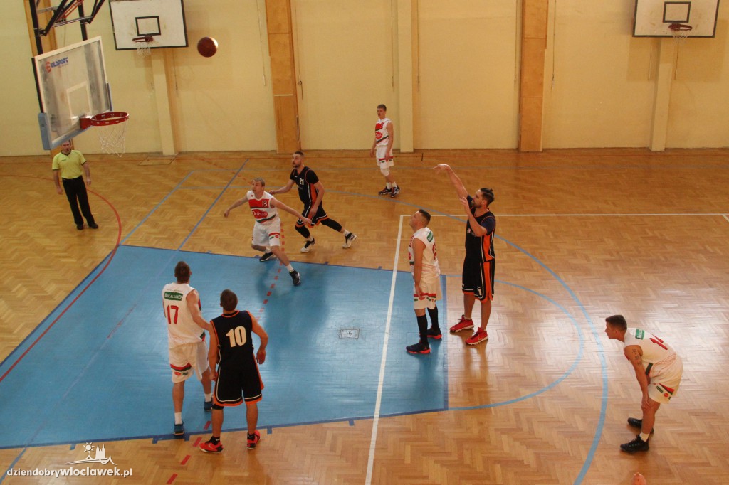III kolejka WLKA w hali ZS4