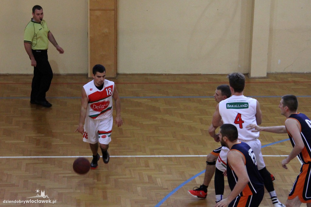 III kolejka WLKA w hali ZS4
