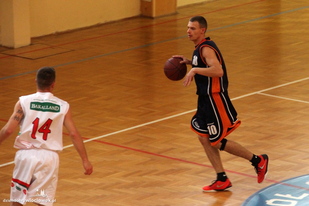 III kolejka WLKA w hali ZS4