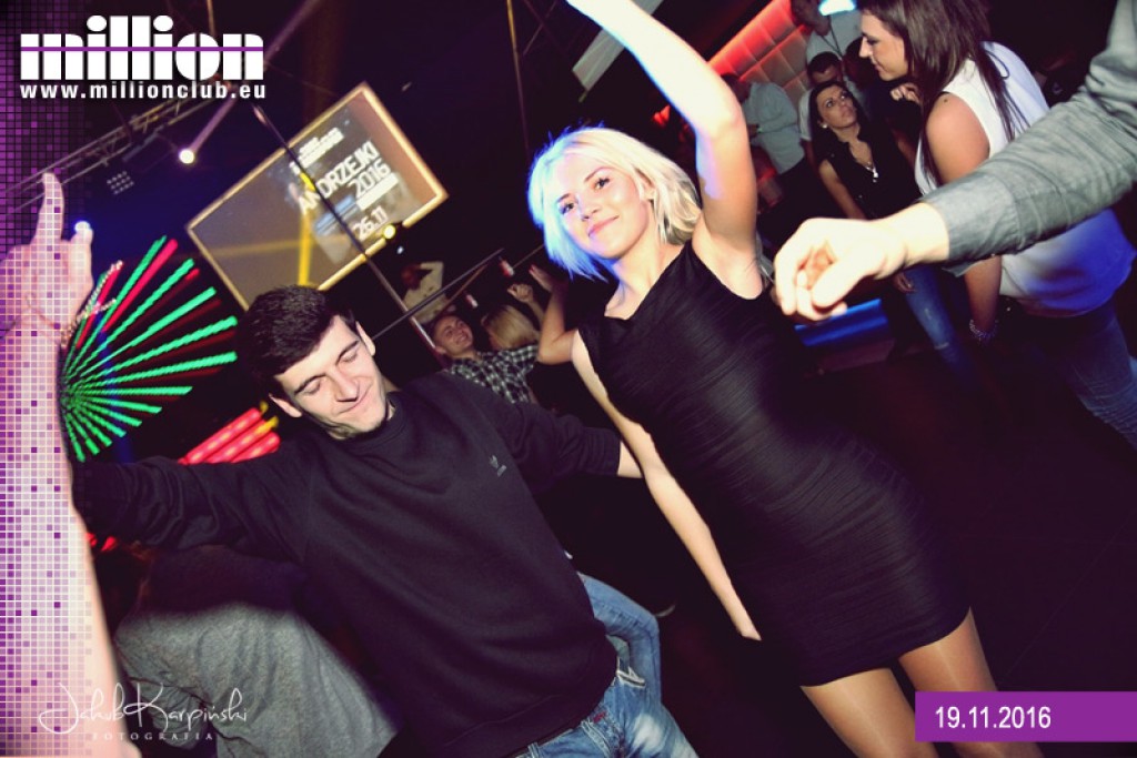 Sobotnia impreza w klubie Million