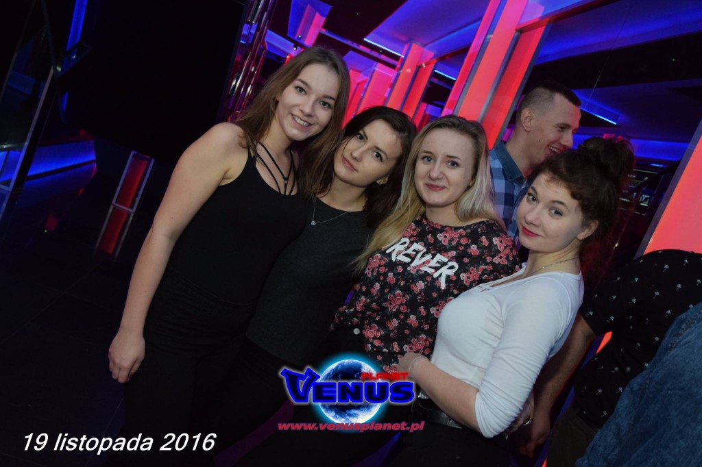Gorący weekend w klubie Venus