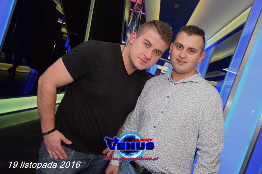 Gorący weekend w klubie Venus