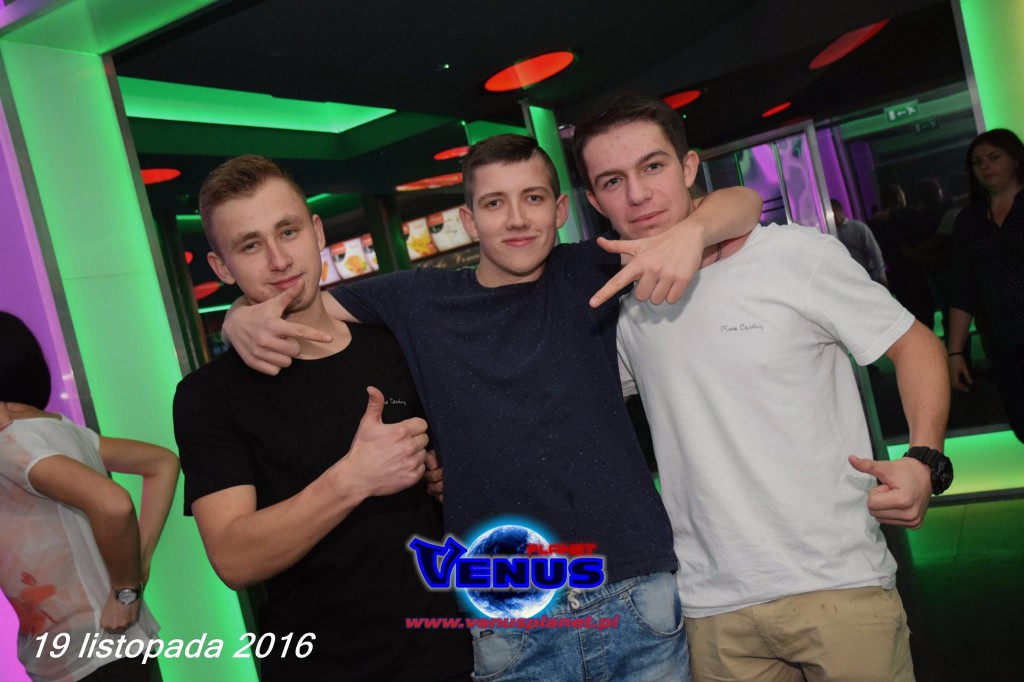 Gorący weekend w klubie Venus