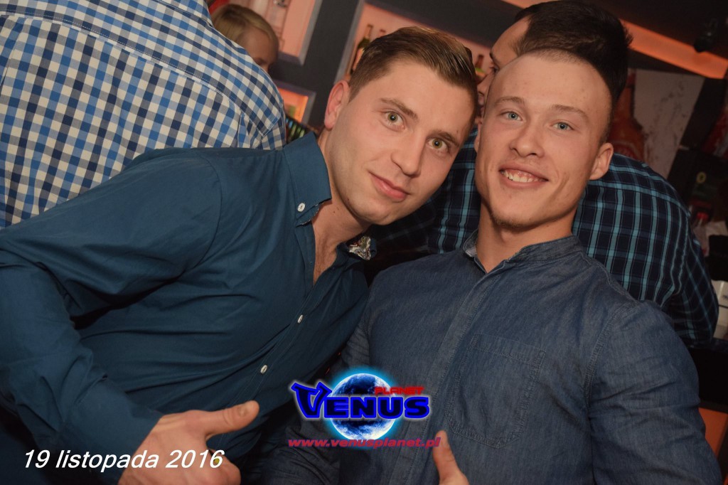 Gorący weekend w klubie Venus