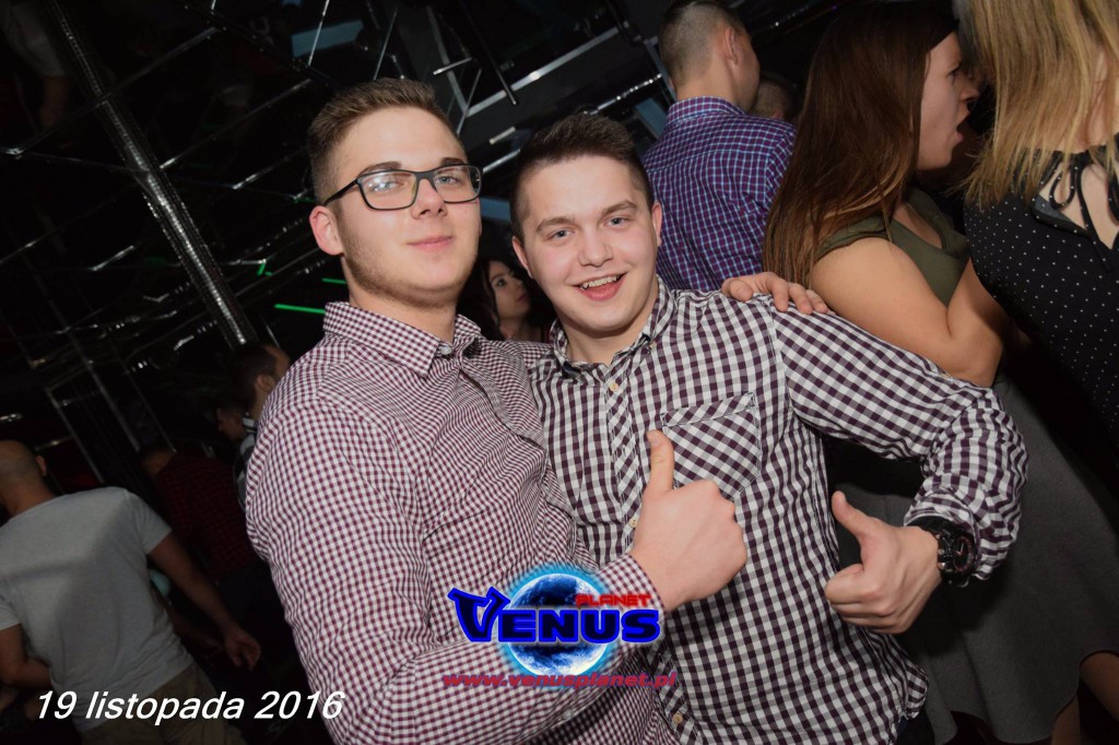 Gorący weekend w klubie Venus