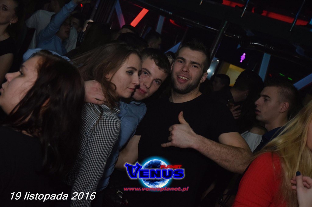 Gorący weekend w klubie Venus