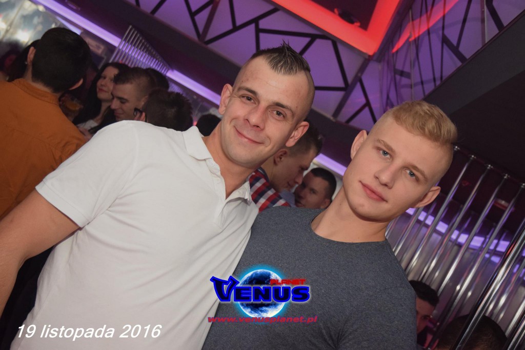 Gorący weekend w klubie Venus