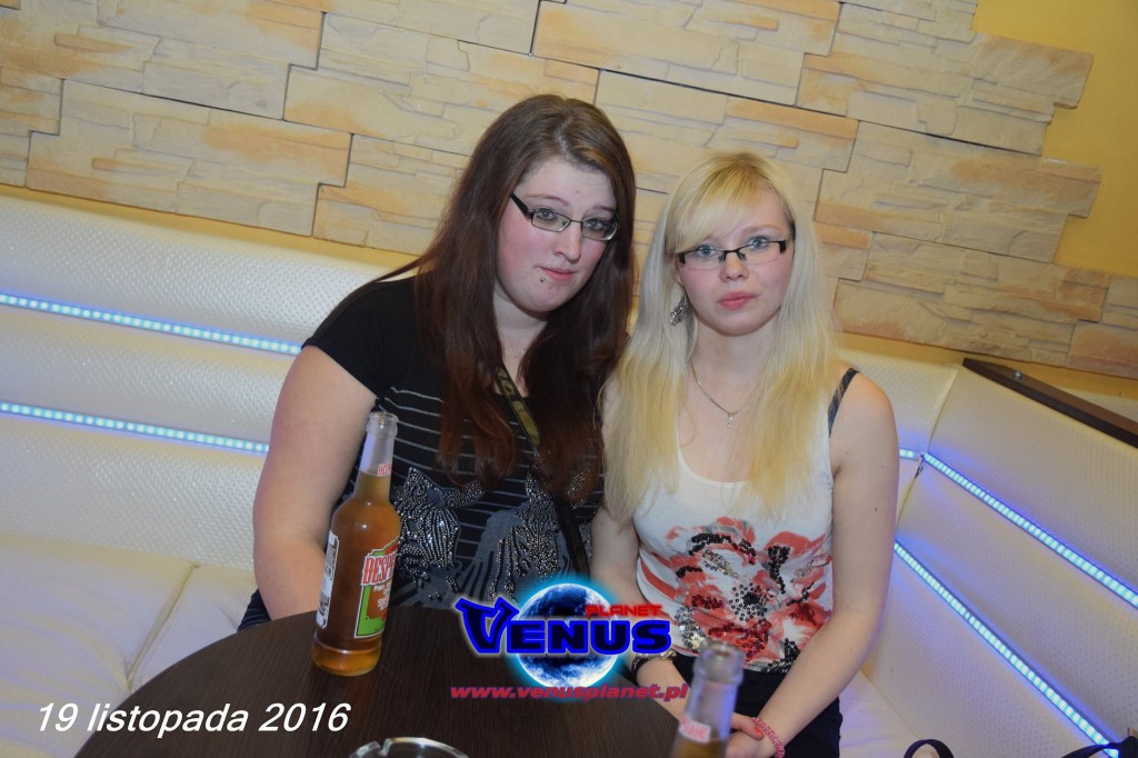 Gorący weekend w klubie Venus