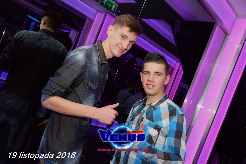 Gorący weekend w klubie Venus