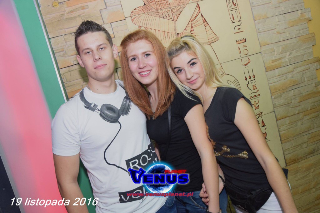Gorący weekend w klubie Venus