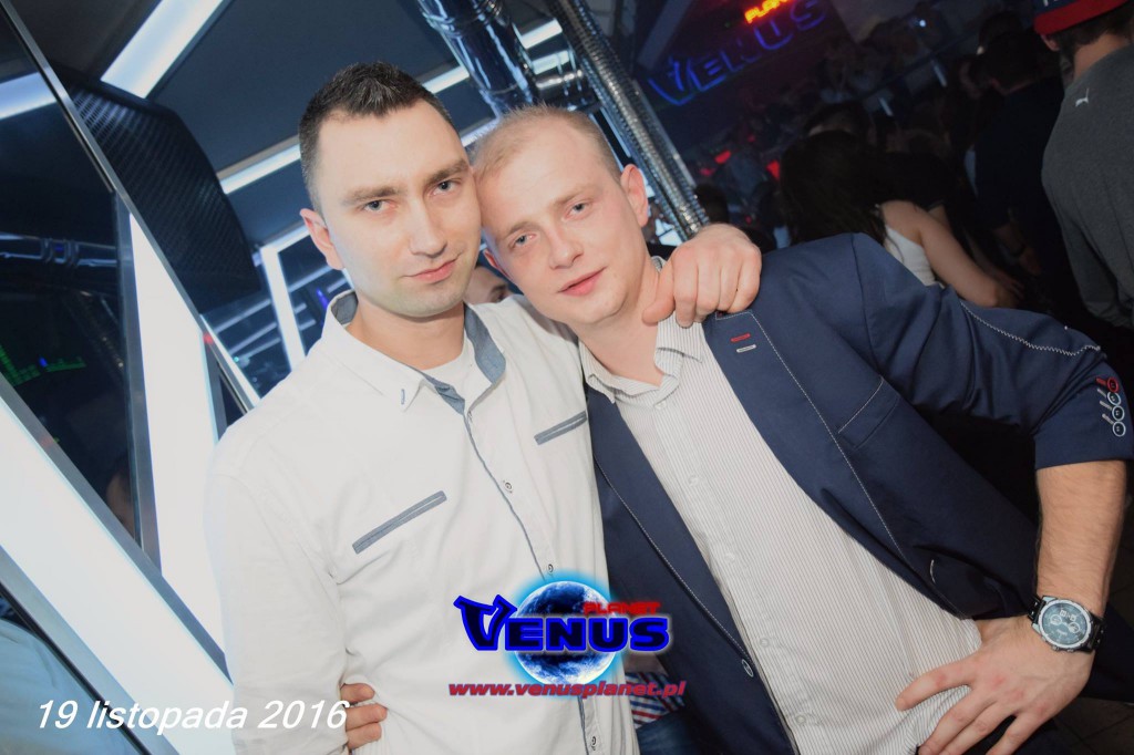 Gorący weekend w klubie Venus
