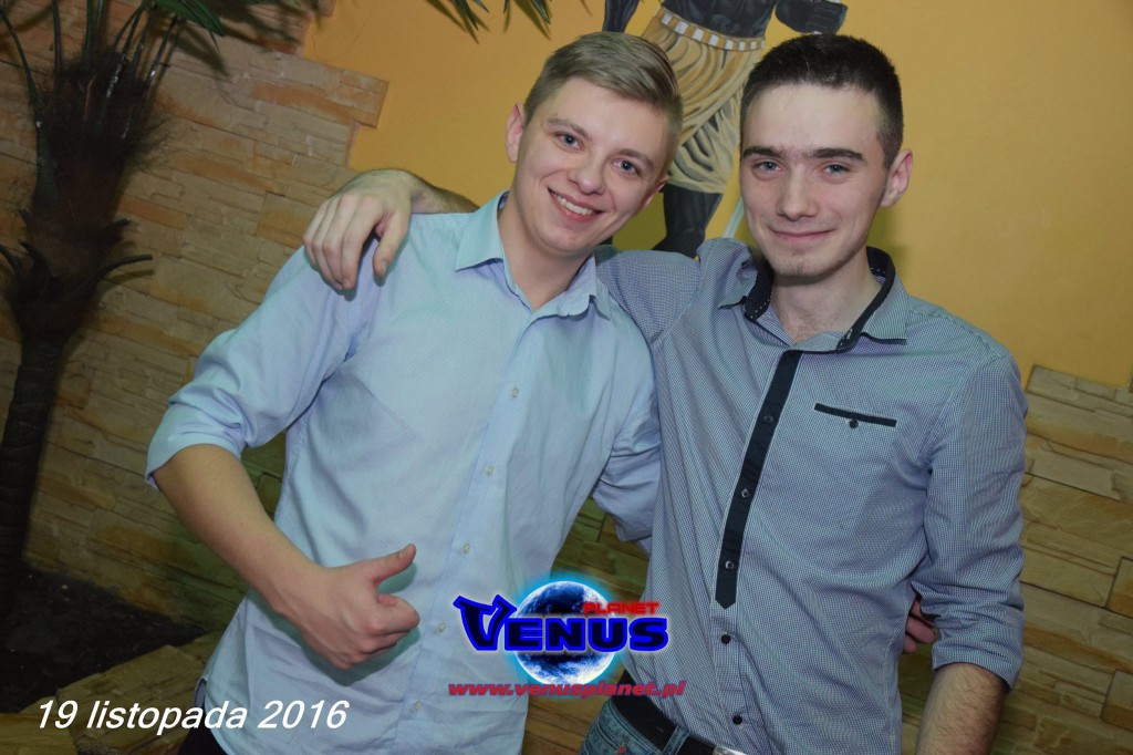 Gorący weekend w klubie Venus