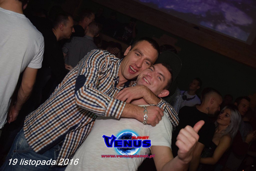 Gorący weekend w klubie Venus