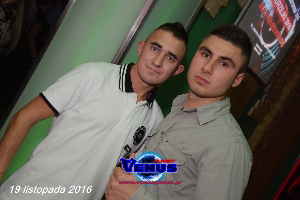 Gorący weekend w klubie Venus