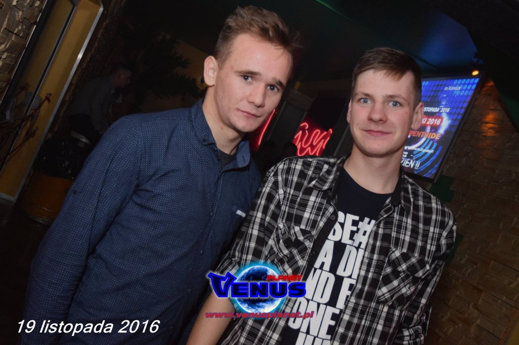 Gorący weekend w klubie Venus