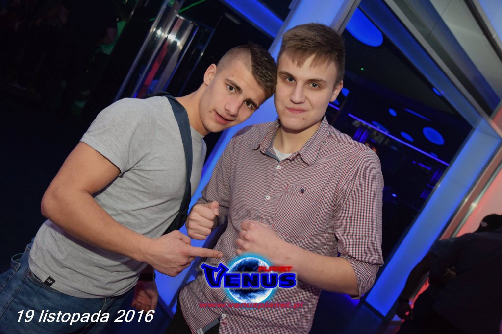 Gorący weekend w klubie Venus
