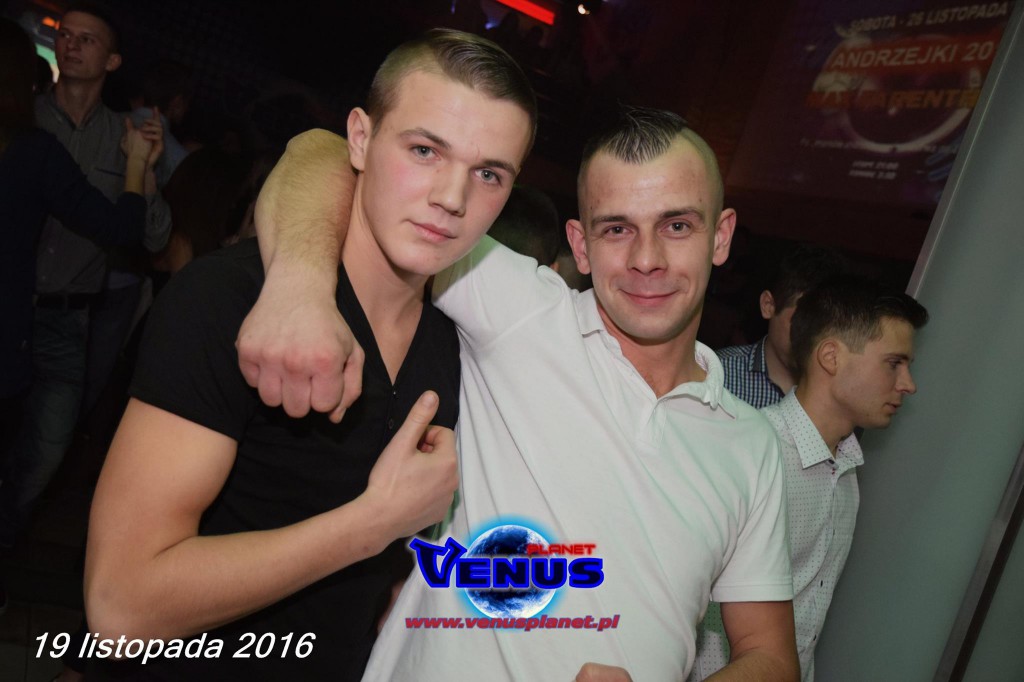 Gorący weekend w klubie Venus