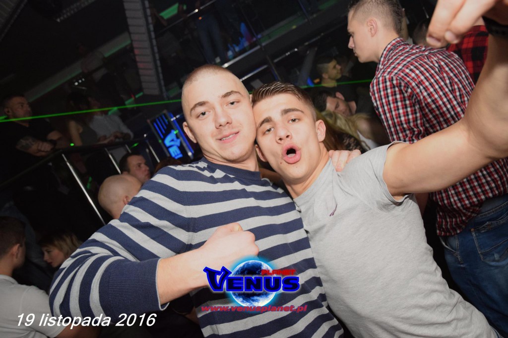 Gorący weekend w klubie Venus