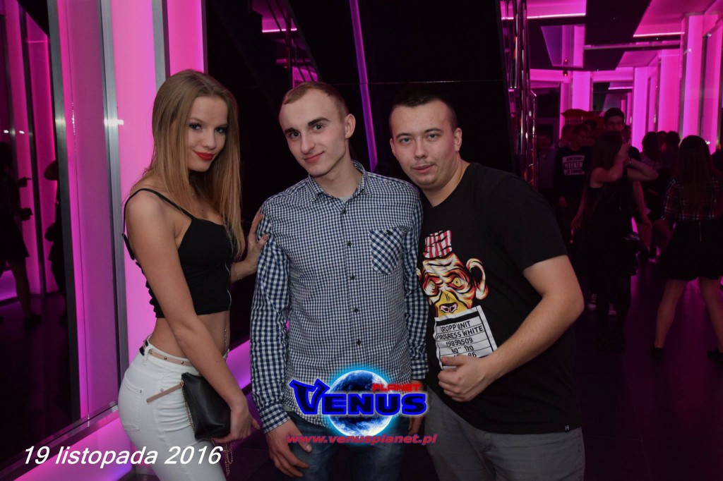 Gorący weekend w klubie Venus