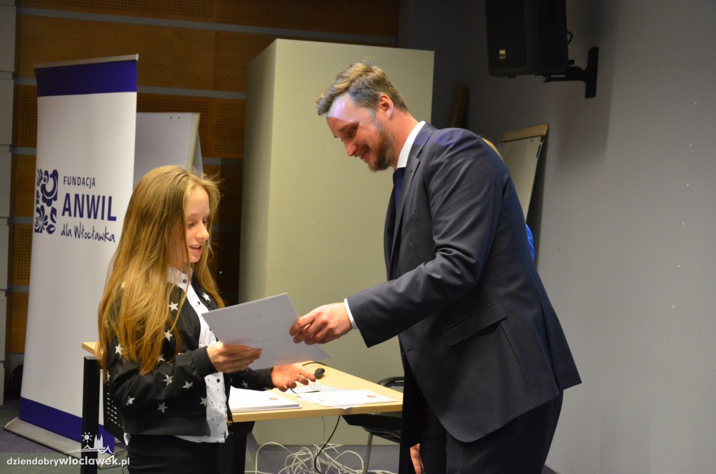 Stypendyści fundacji Anwil dla Włocławka
