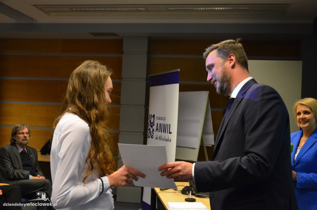Stypendyści fundacji Anwil dla Włocławka
