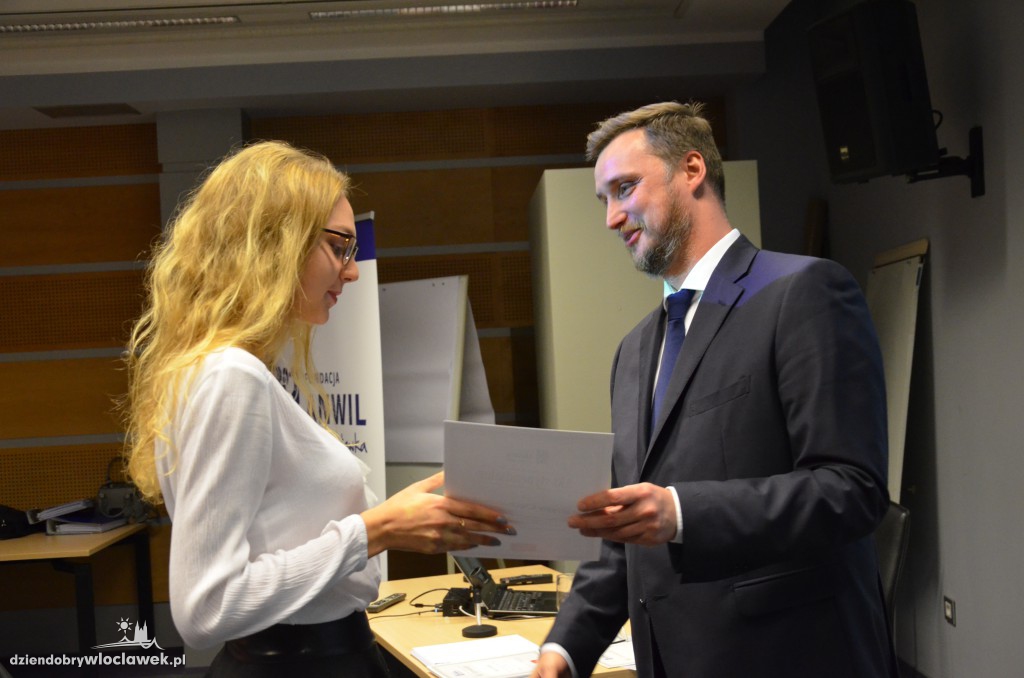 Stypendyści fundacji Anwil dla Włocławka