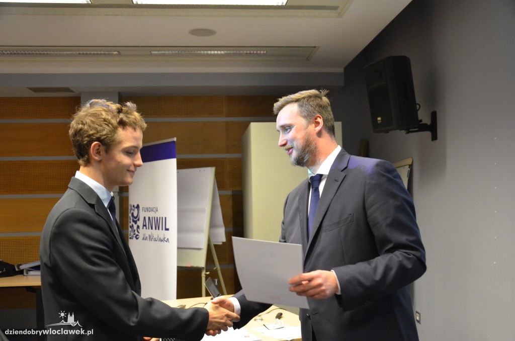 Stypendyści fundacji Anwil dla Włocławka