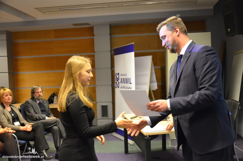 Stypendyści fundacji Anwil dla Włocławka