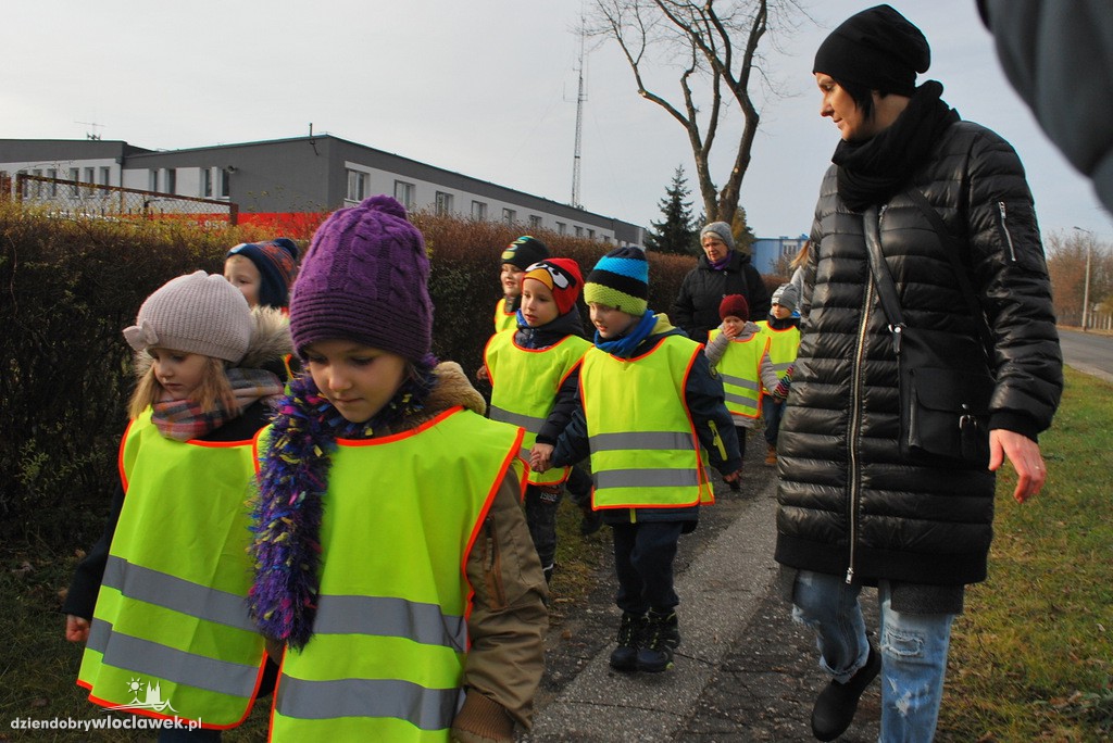 Dzieci z SP 23 u strażaków