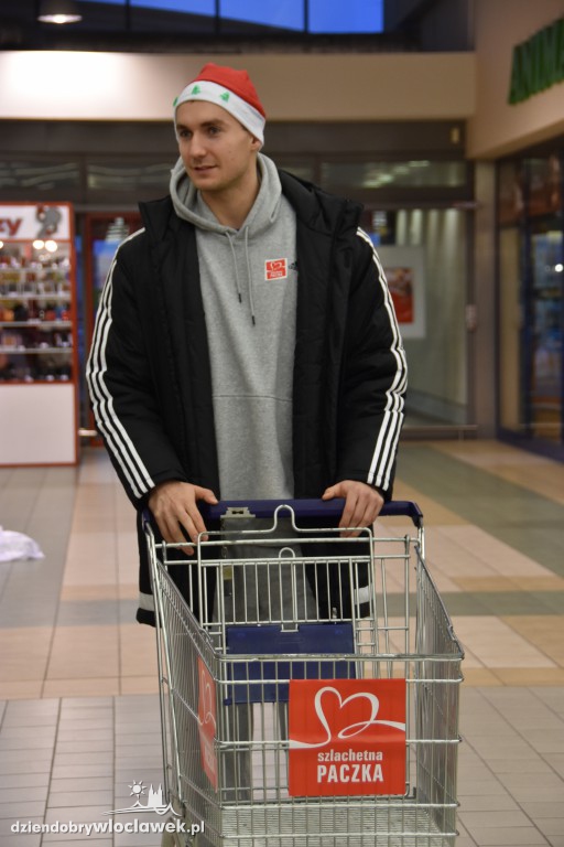 Szlachetna Paczka koszykarzy