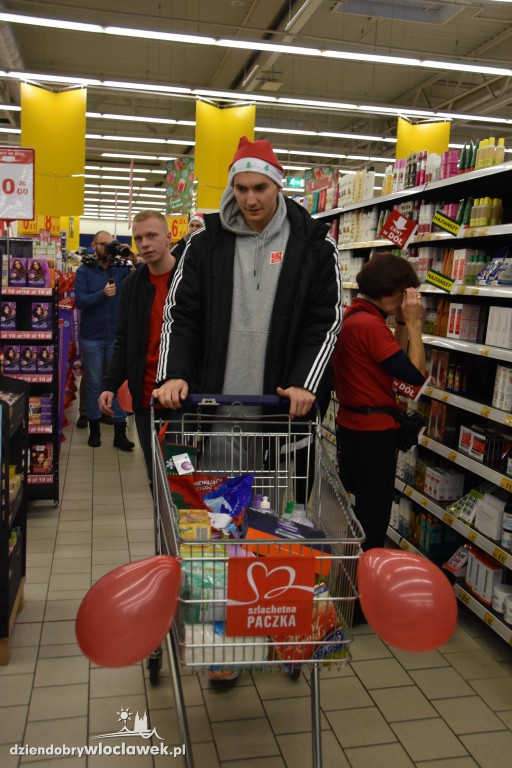Szlachetna Paczka koszykarzy