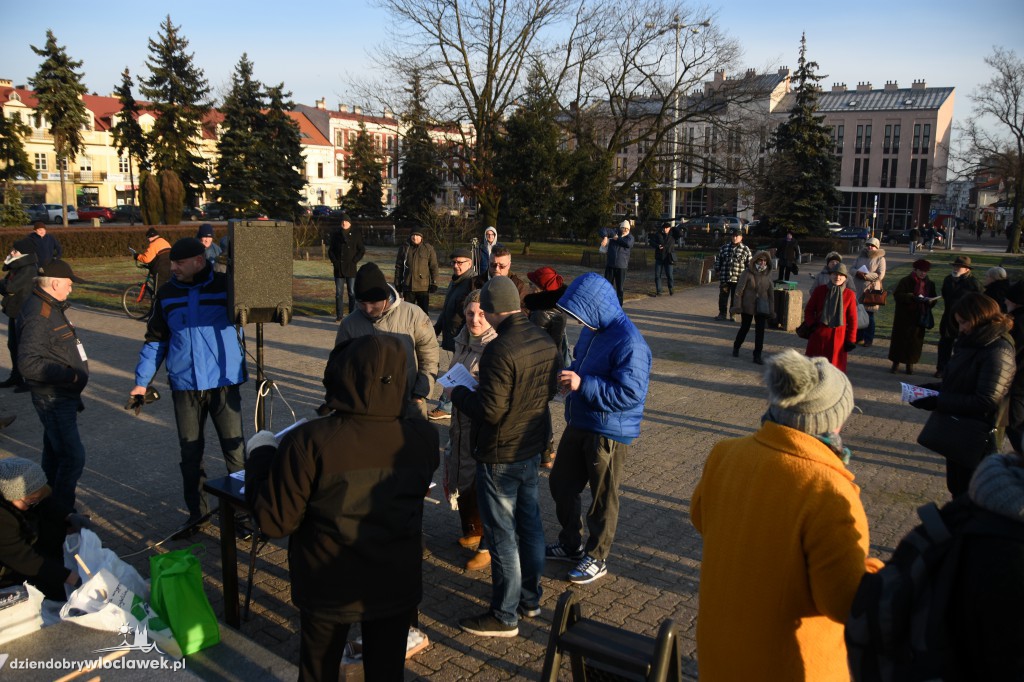 Strajk Obywatelski na placu Wolności