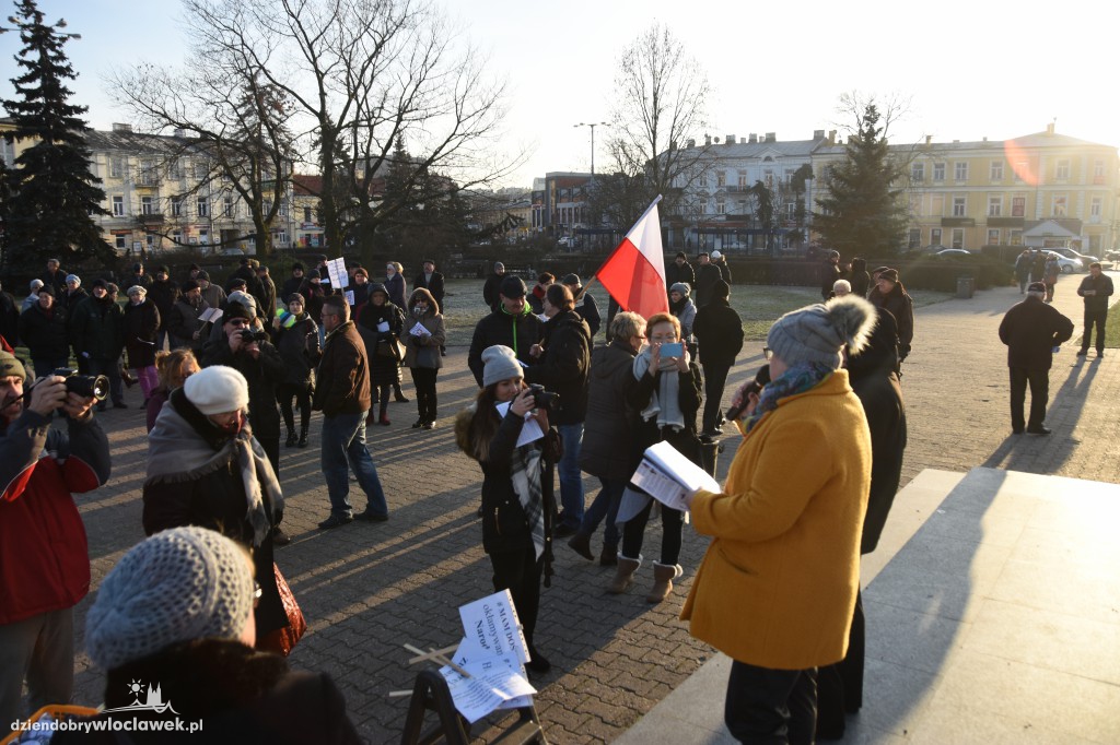 Strajk Obywatelski na placu Wolności